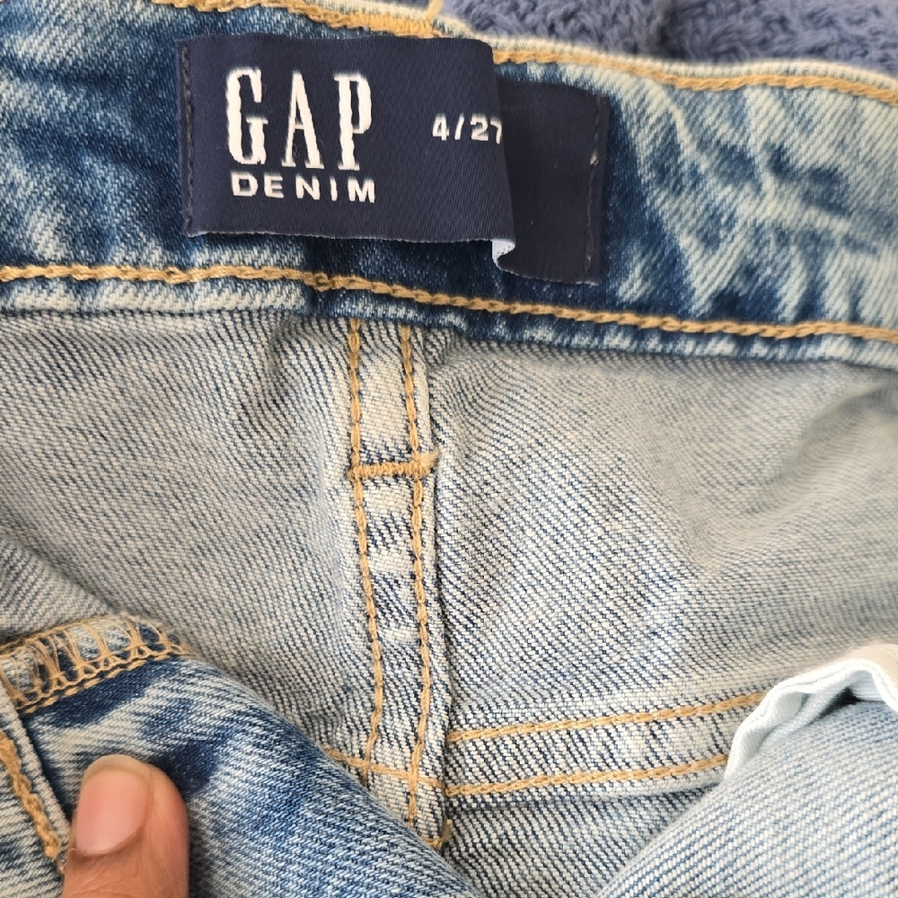 Brand NwT GAP Denim Pencil Midi Skirt - Blue Size 4/27